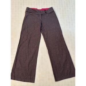 Zinc slacks/pants ladies size 7 grey and pink pinstripe